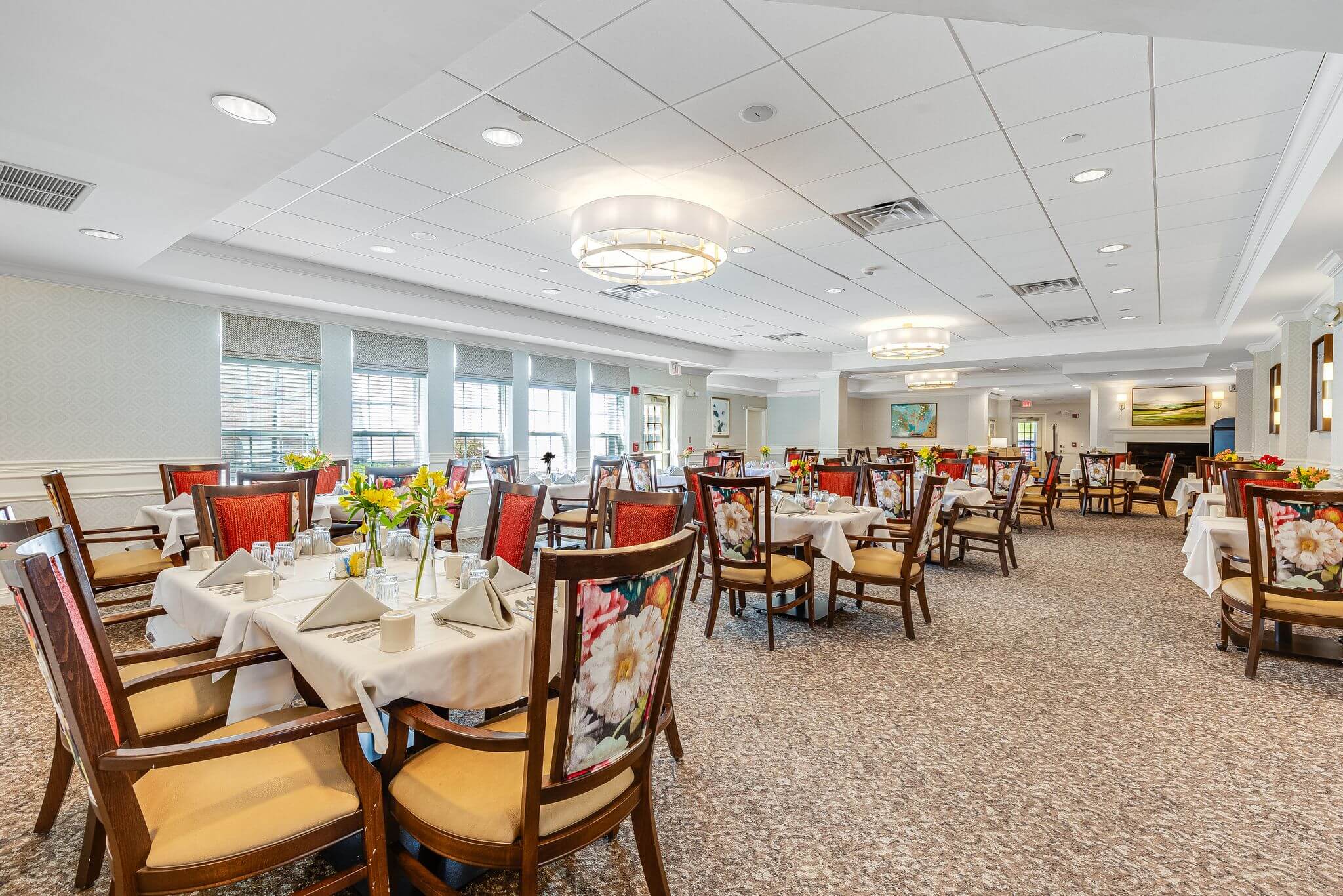 Dining Room | Brighton Gardens of West Orange