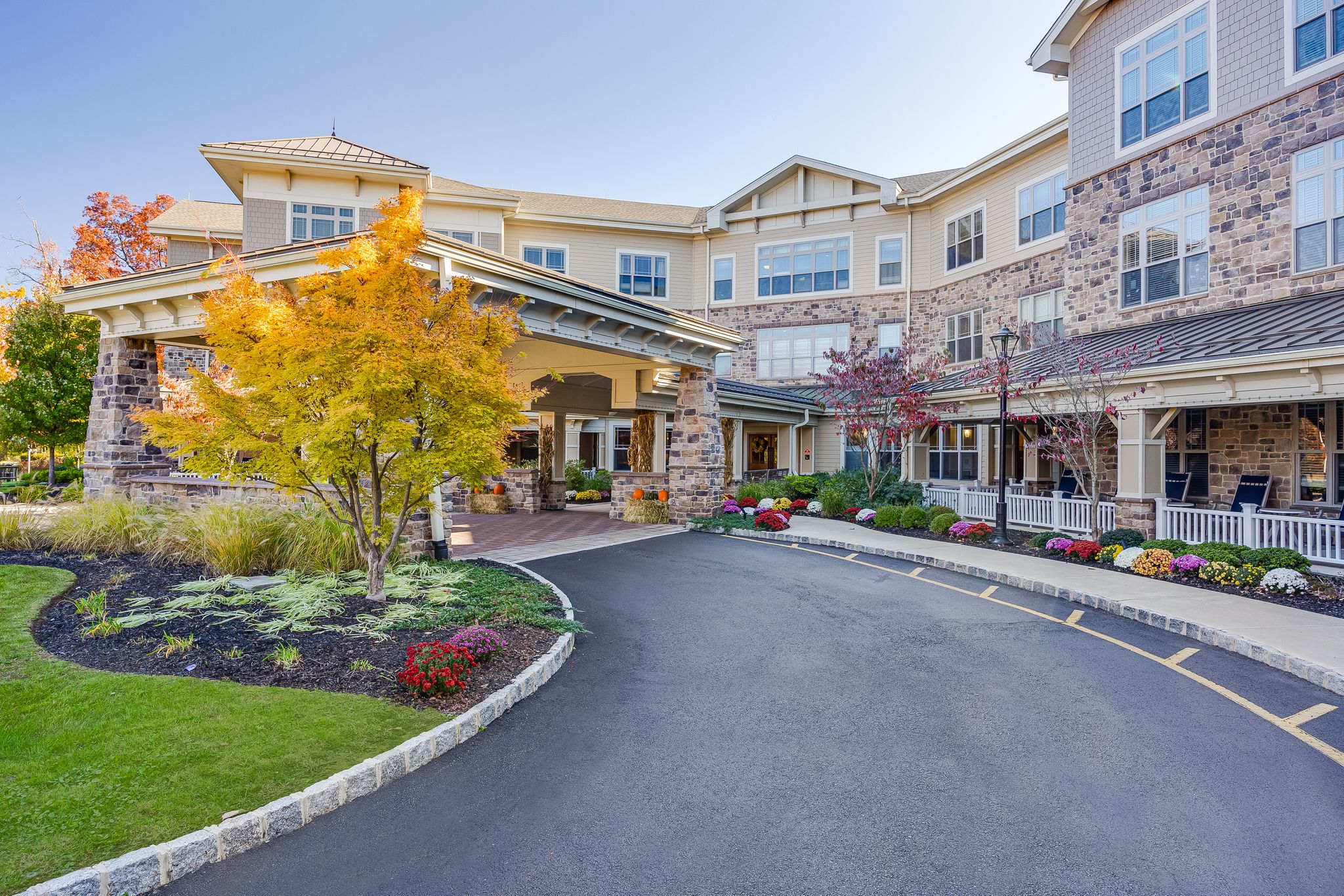 The outside of Sunrise of Bridgewater in Bridgewater