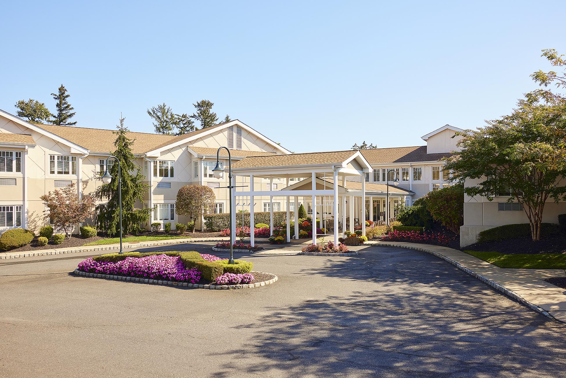 The outside of Brandywine Living at Reflections at Colts Neck in Colts Neck