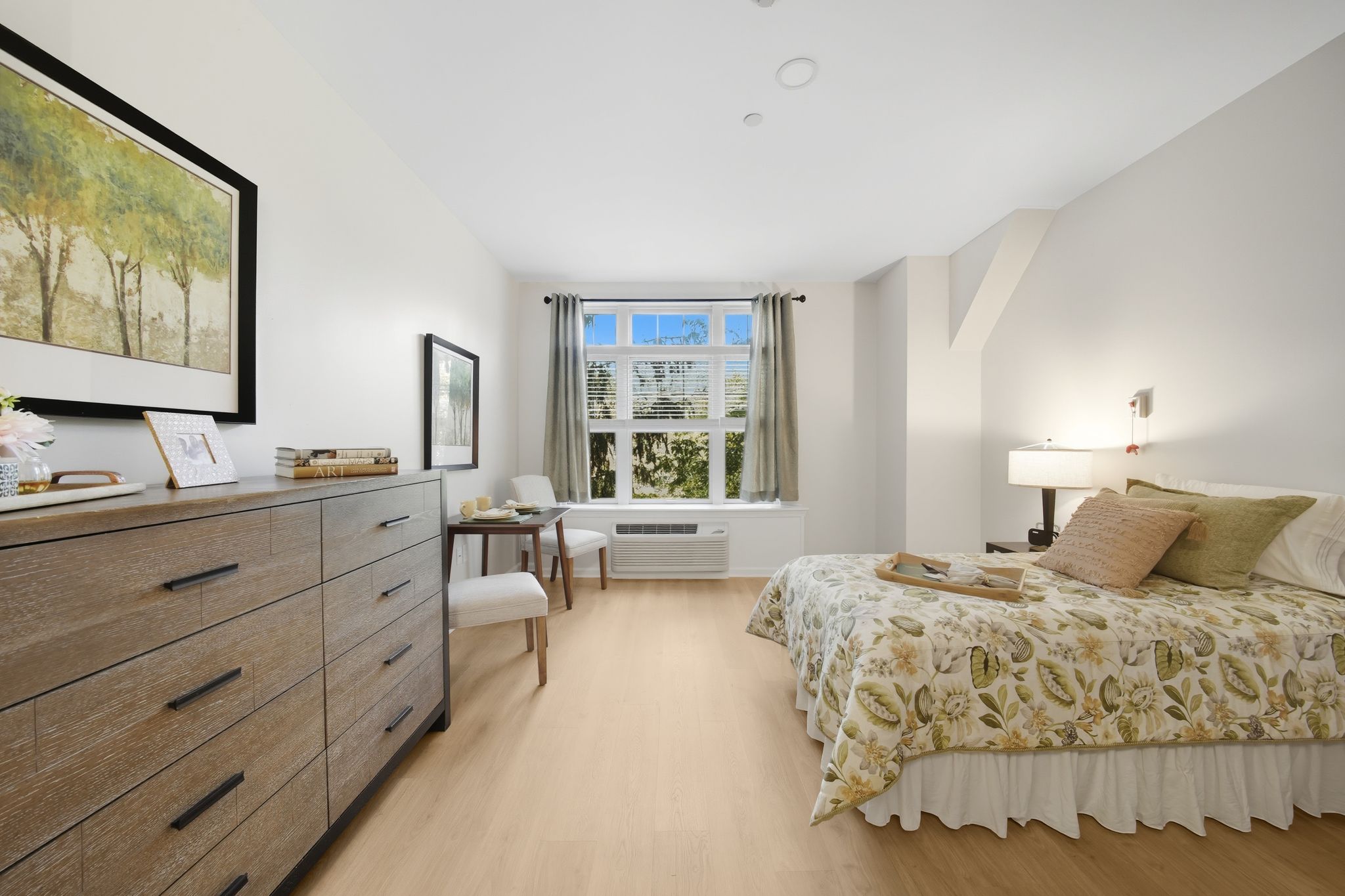 Sunrise of Cresskill | ModelBedroom