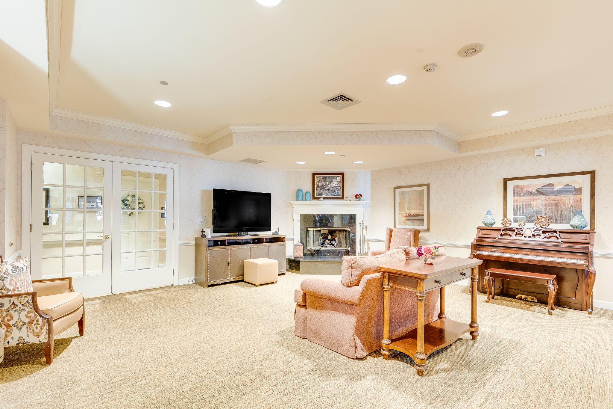 Sunrise of East Brunswick I Living Room