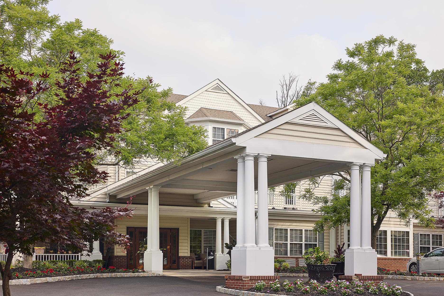 The outside of Brandywine Living at Mountain Ridge in Watchung
