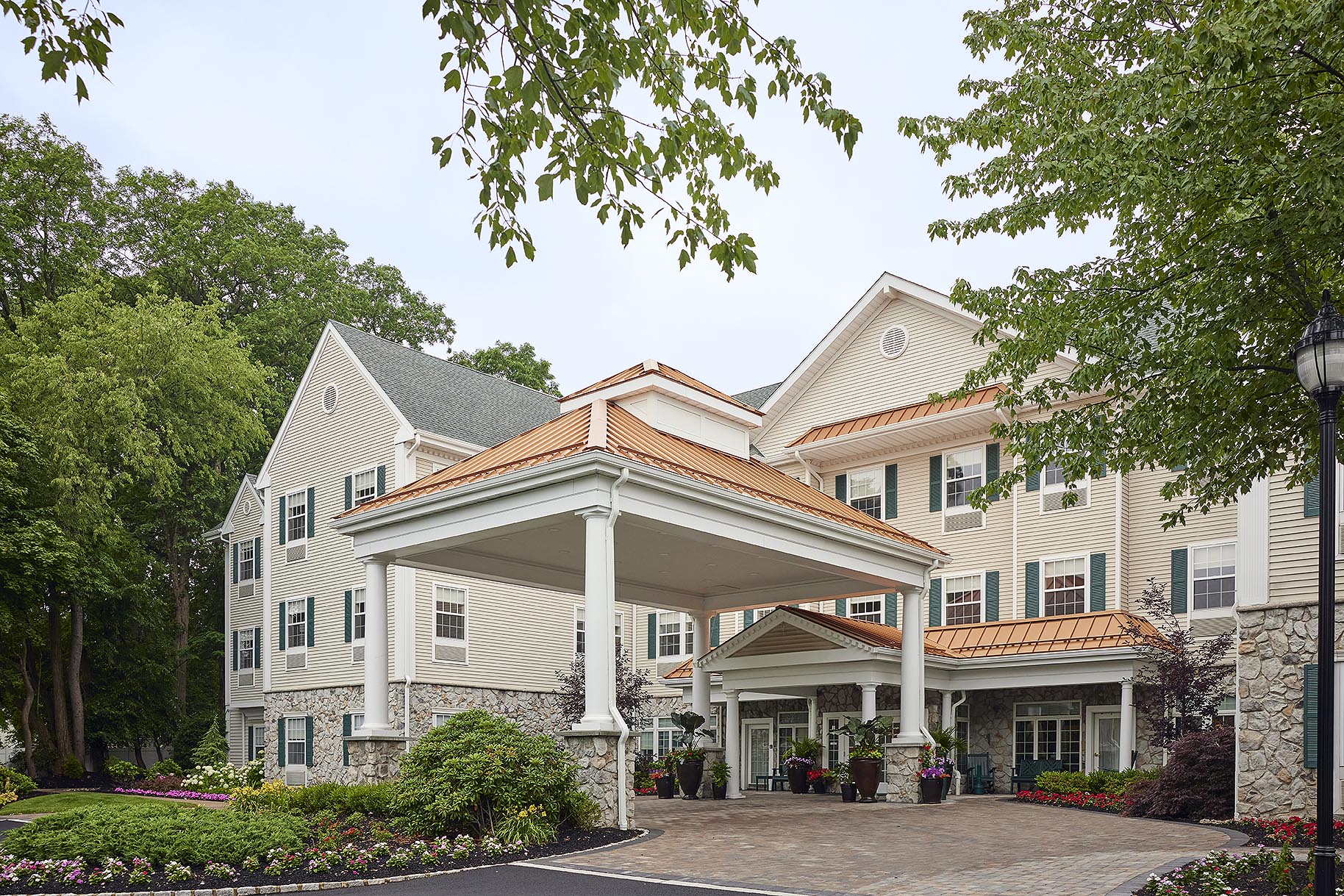 The outside of Brandywine Living at Mountain Ridge in Watchung