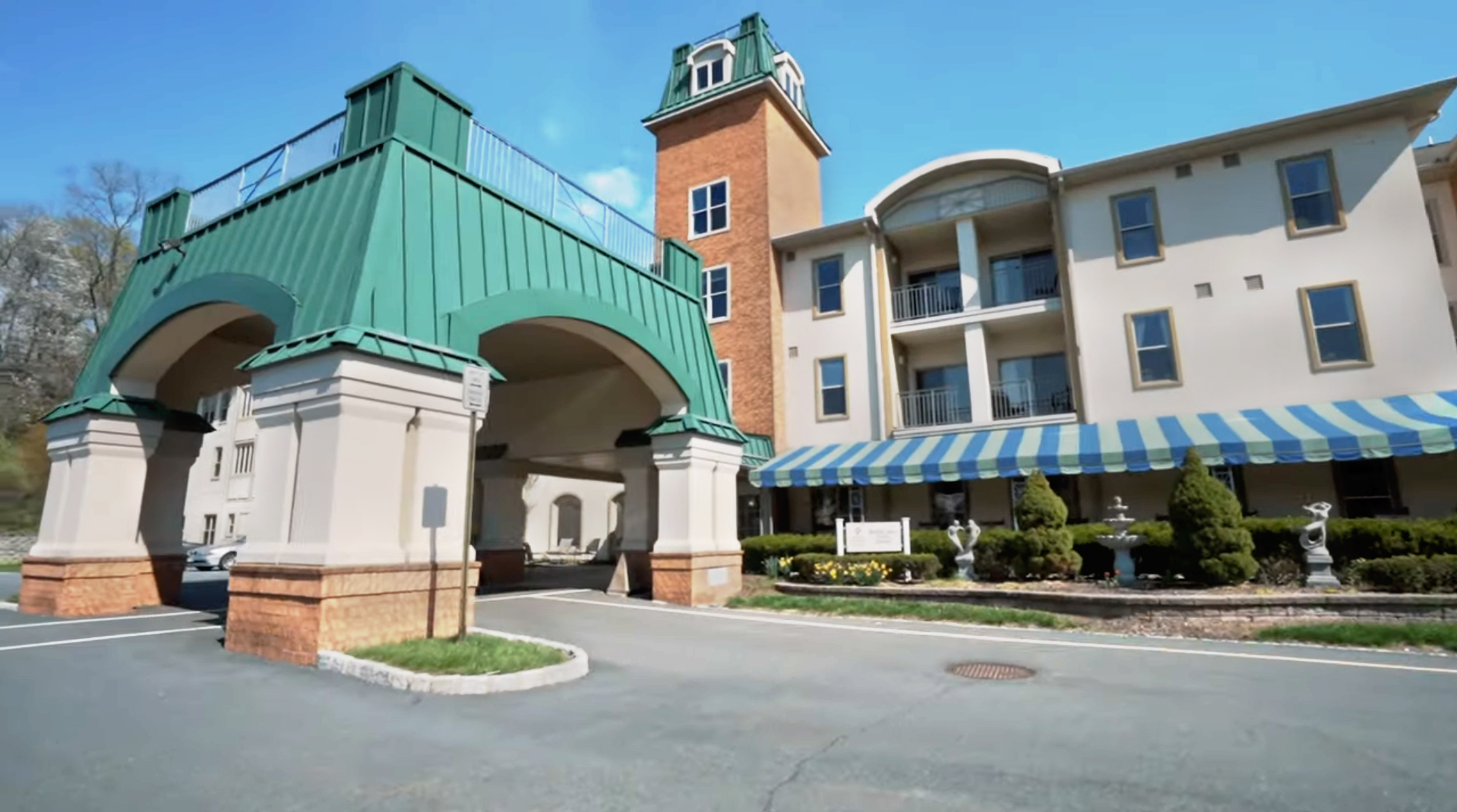 The outside of United Methodist Communities at Bristol Glen in Newton